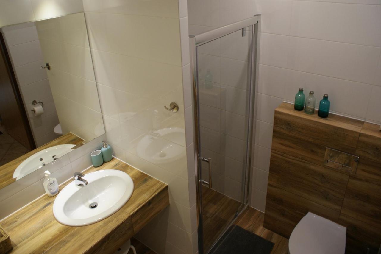 Friendly Apartments - Krasków Eksteriør bilde